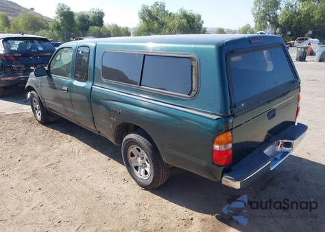 2004 Toyota Tacoma из США, поврежденный, VIN 5TEVL52N14Z346051
